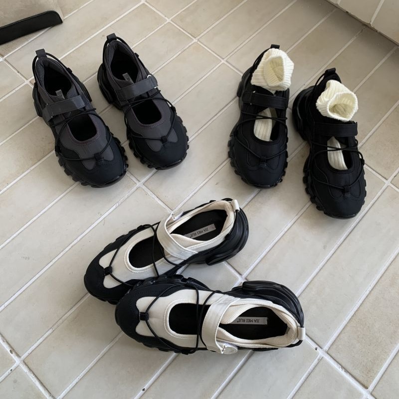 Sepatu Mary Jane Platform Chun - Sneakers Care ulasan dan harga